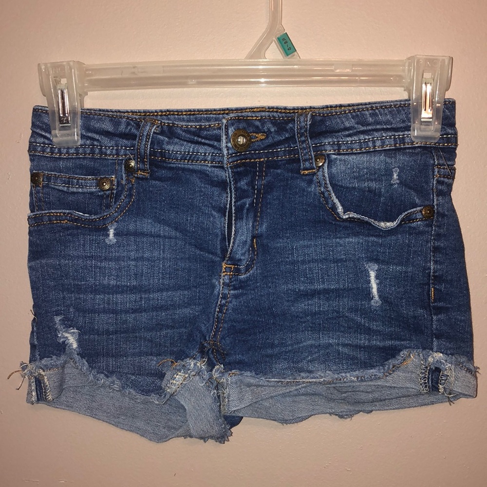 Arizona shorts 3/$15